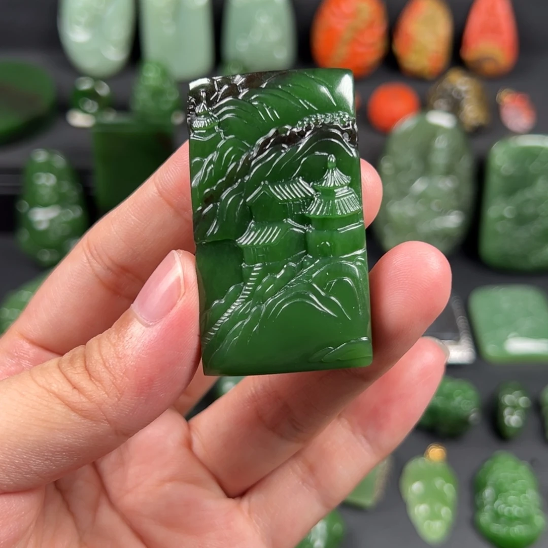 和田玉（碧玉）未镶嵌挂件