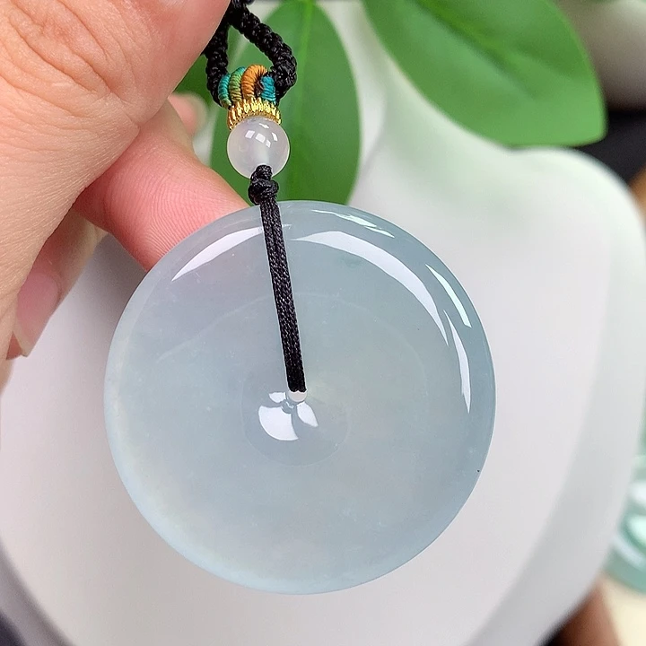 颈饰未镶嵌翡翠平安扣 38.1x6.1mm