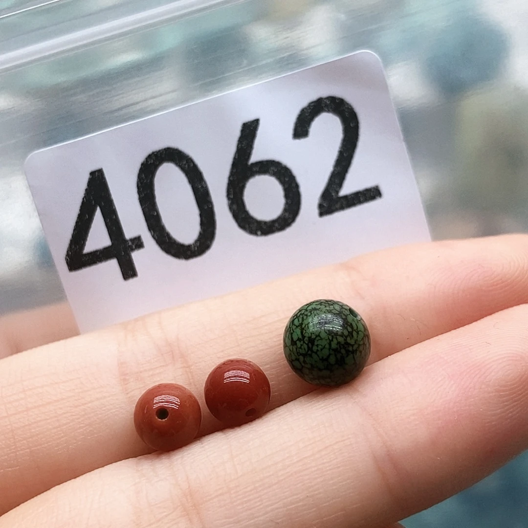 颈饰未镶嵌南红玛瑙