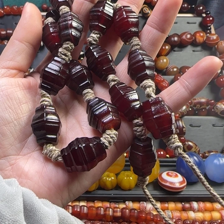 未镶嵌颈饰玛瑙/玉髓