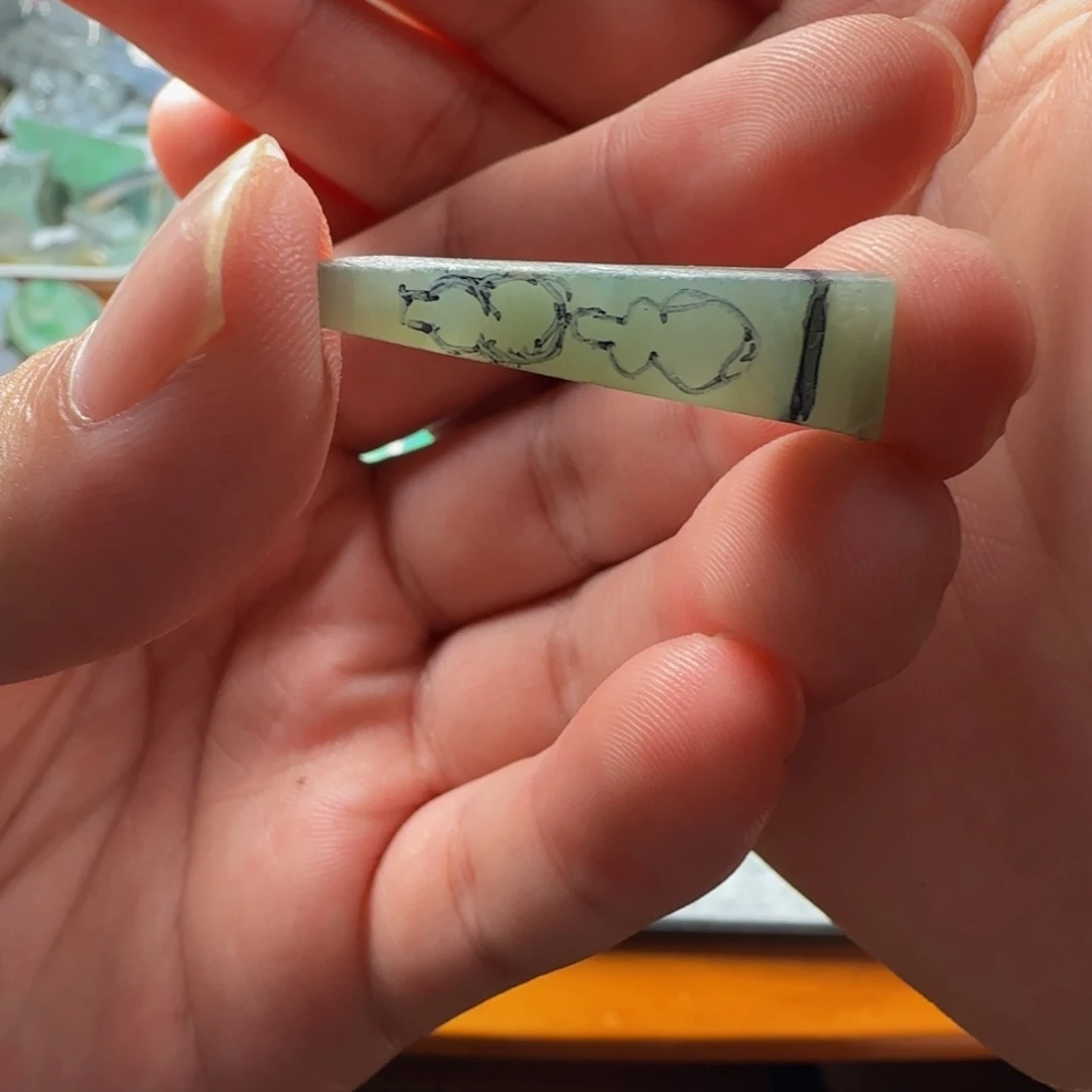 定制翡翠未镶嵌材料