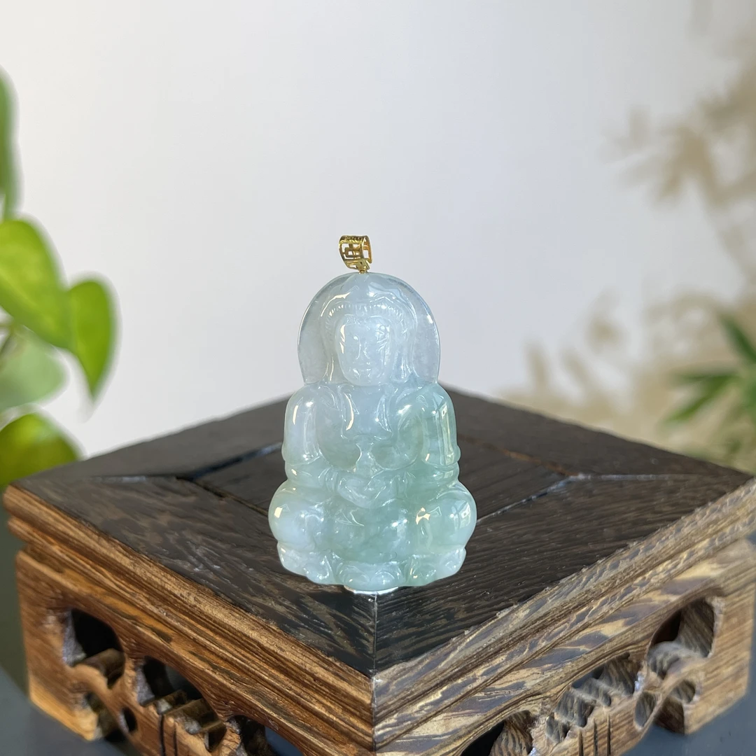 JTB19-36 天然翡翠缅甸A货 18K金扣正装观音