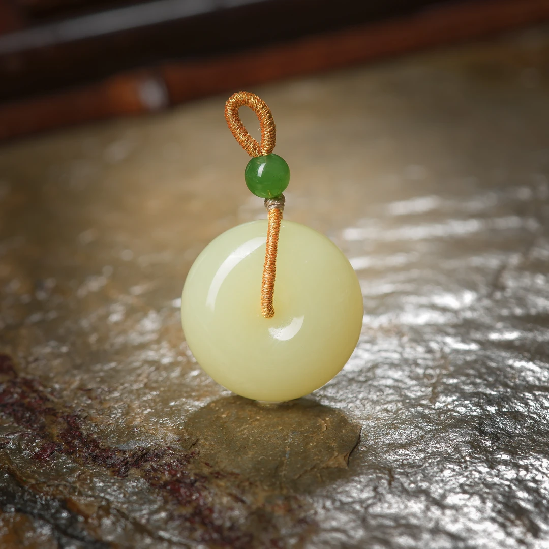 秋荺·典藏级和田玉黄玉平安扣吊坠AD1732约24*12mm