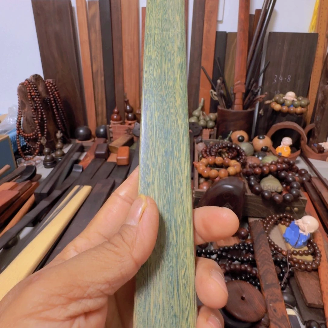 维腊木（绿檀）且**吟39.6  3.1  0.9