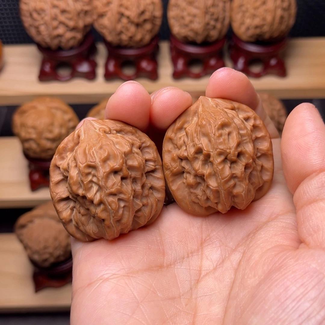 吊坠文玩核桃白蛇骨