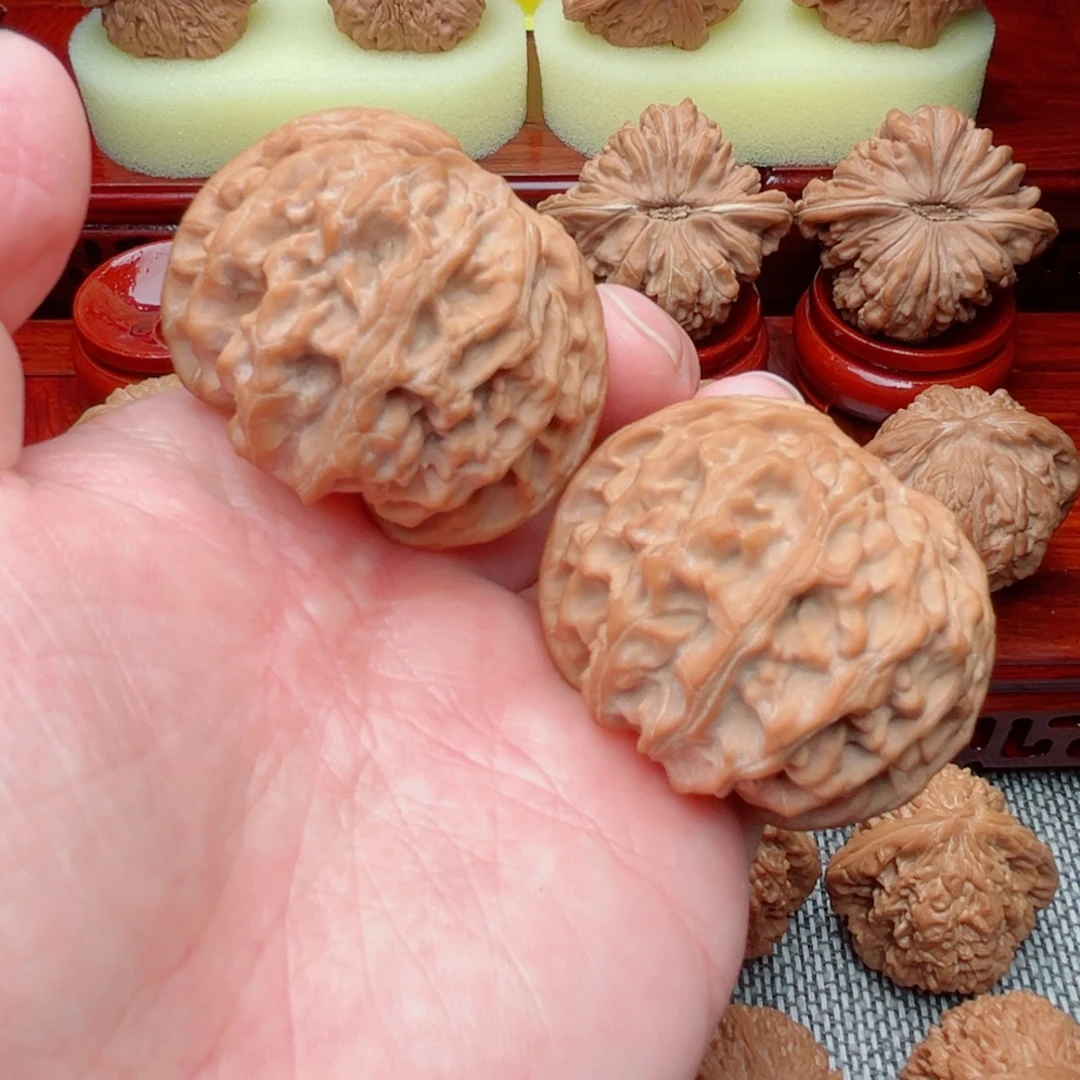 文玩核桃吊坠苹果园46.9尺全品