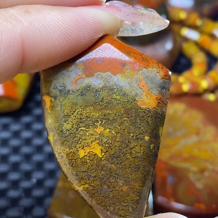 玛瑙/玉髓颈饰未镶嵌