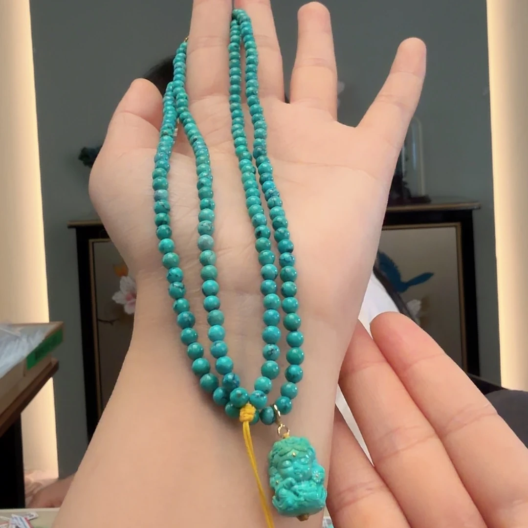 绿松石未镶嵌颈饰