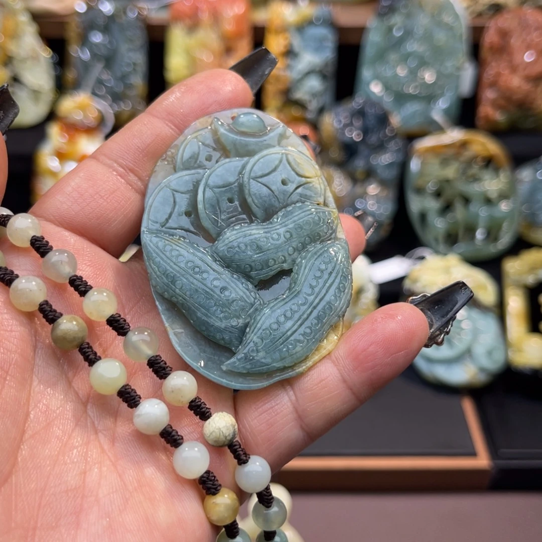 蛇纹石玉未镶嵌吊坠(赠链)