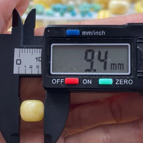 【闪购商品】未镶嵌蜜蜡裸石乘****w35号