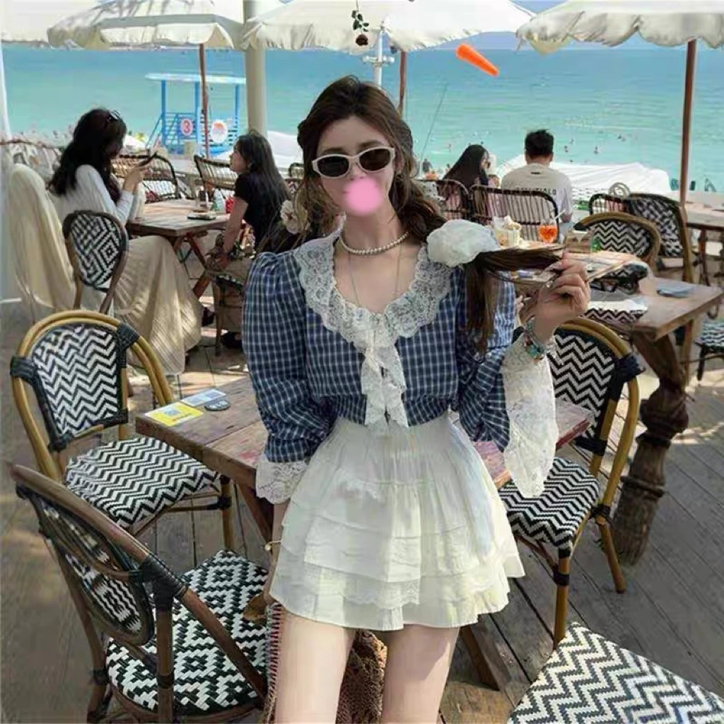 复古风蕾丝花边格子衬衫女2025春季新款设计感洋气宽松百搭衬衣潮