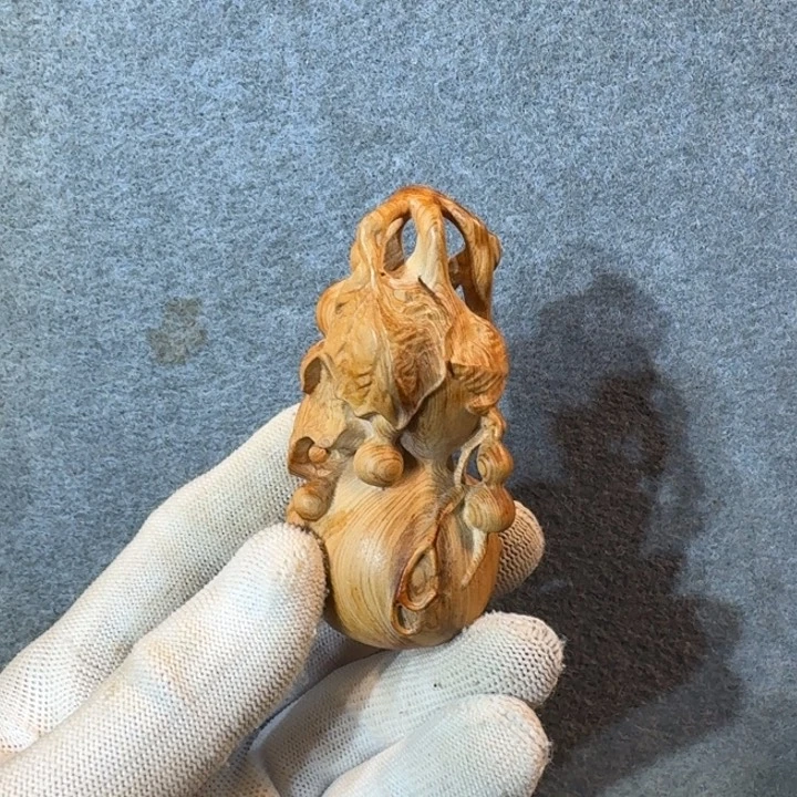 白*崖柏摆件手把件等