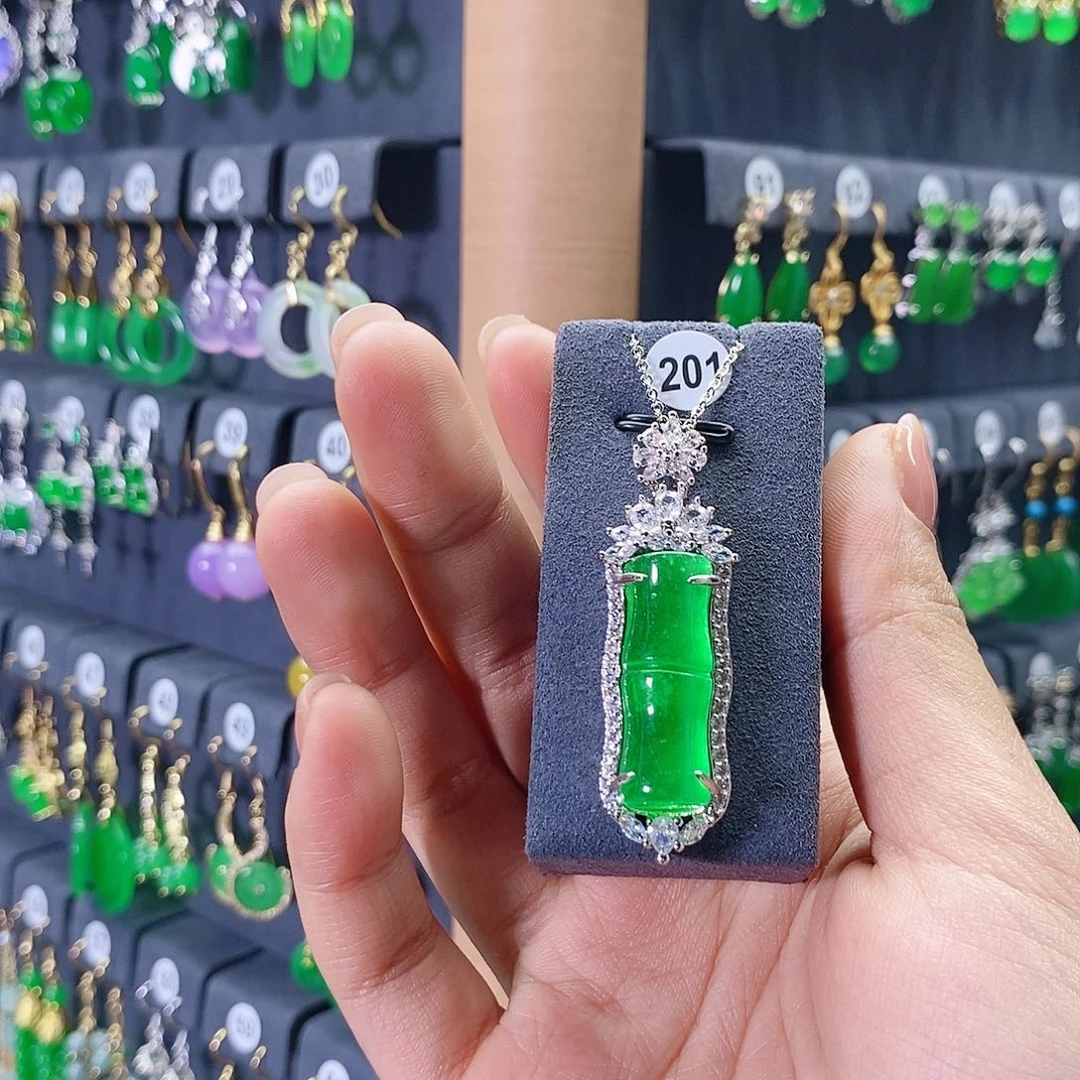 玛瑙/玉髓银S925镀金镶嵌耳钉201