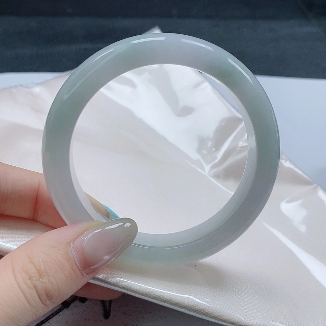 【闪购商品】未镶嵌手镯翡翠515号