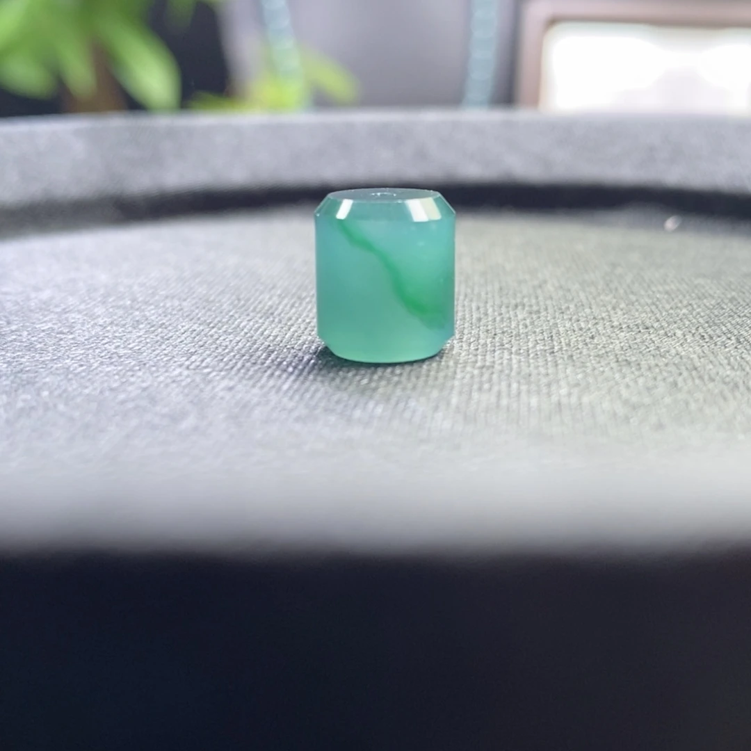 马***手翡翠未镶嵌手串卡10左右桶珠