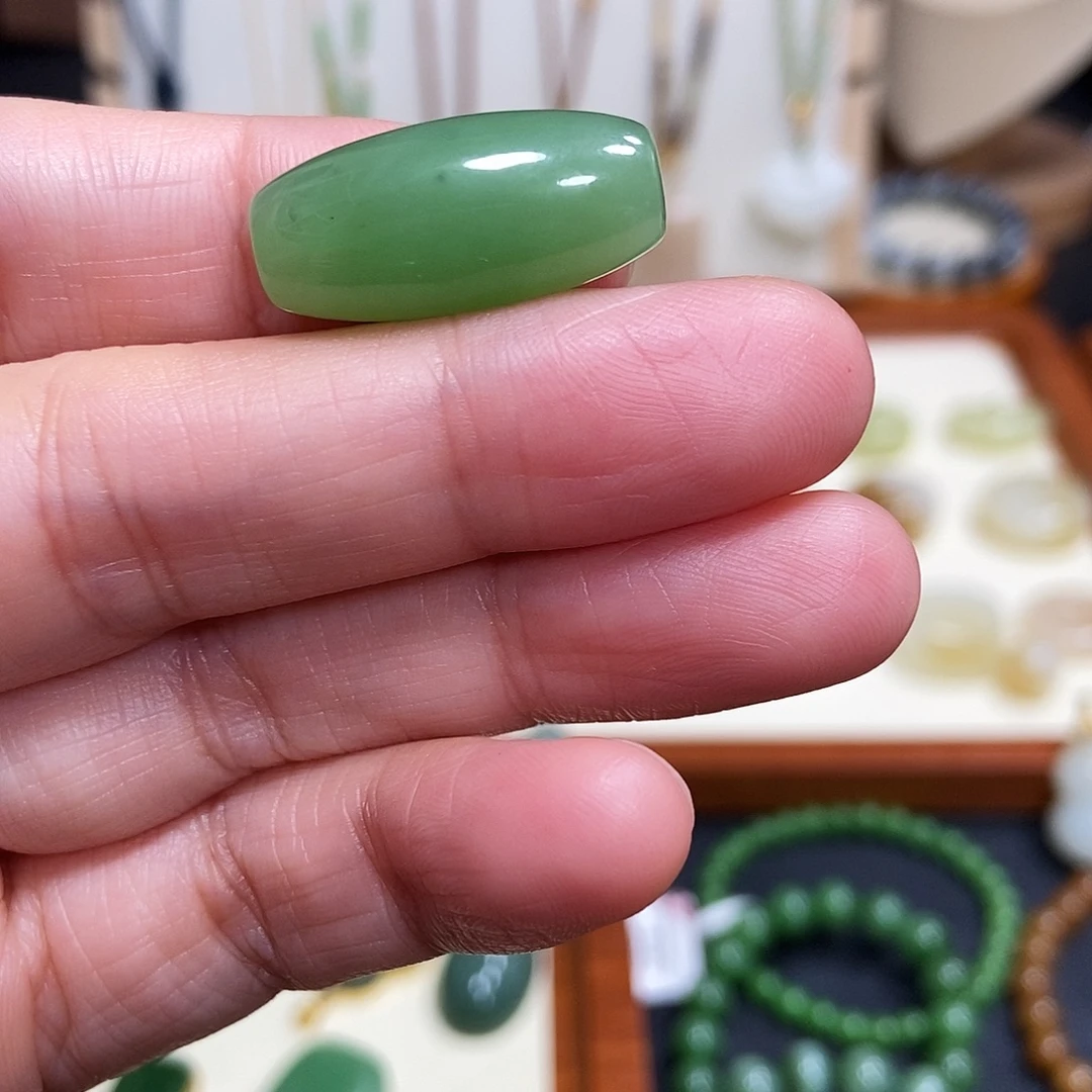 和田玉未镶嵌吊坠(不含链)