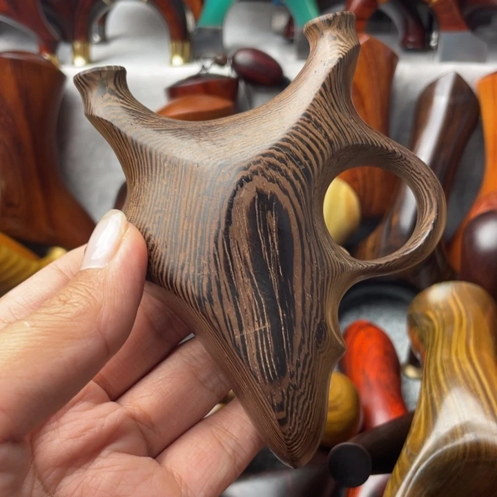 大果紫檀（缅甸花梨）瑕疵