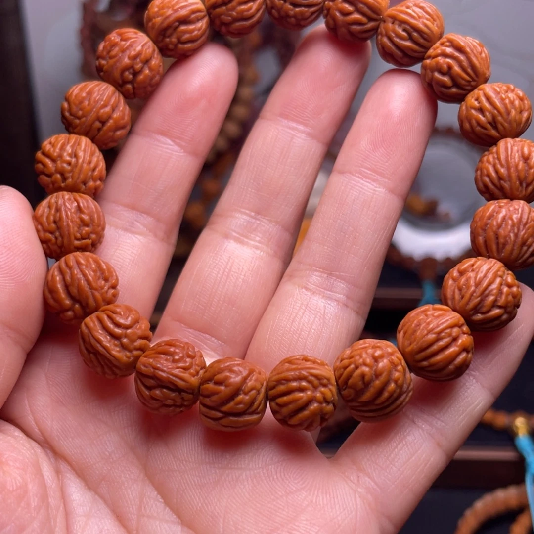 修***性桃核吊坠龙文桃核