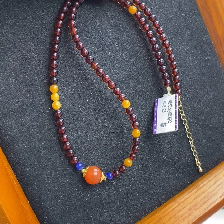 未镶嵌琥珀珠宝奇石