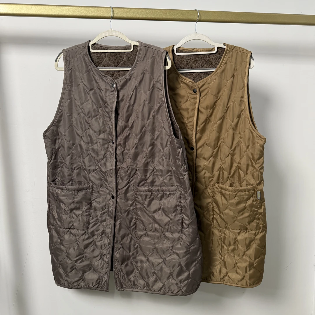 A8201 日单菱形格加绒中长款马甲