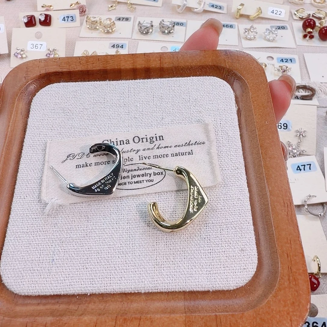 仿珍珠铜合金925银耳钉