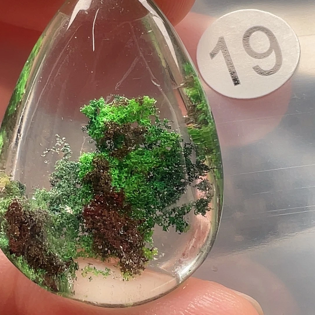 广***臻颈饰水晶未镶嵌天然