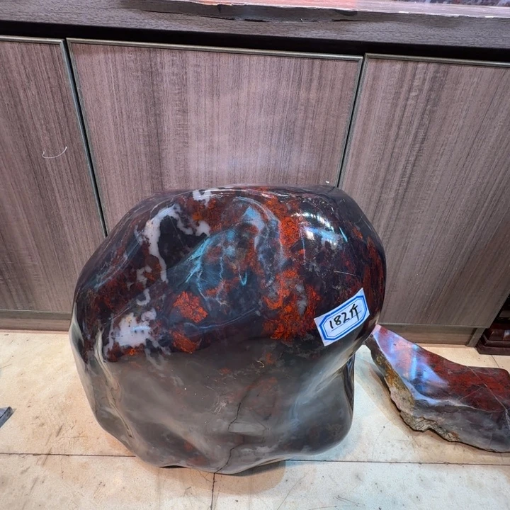 S***m玉桂林鸡血玉大摆件