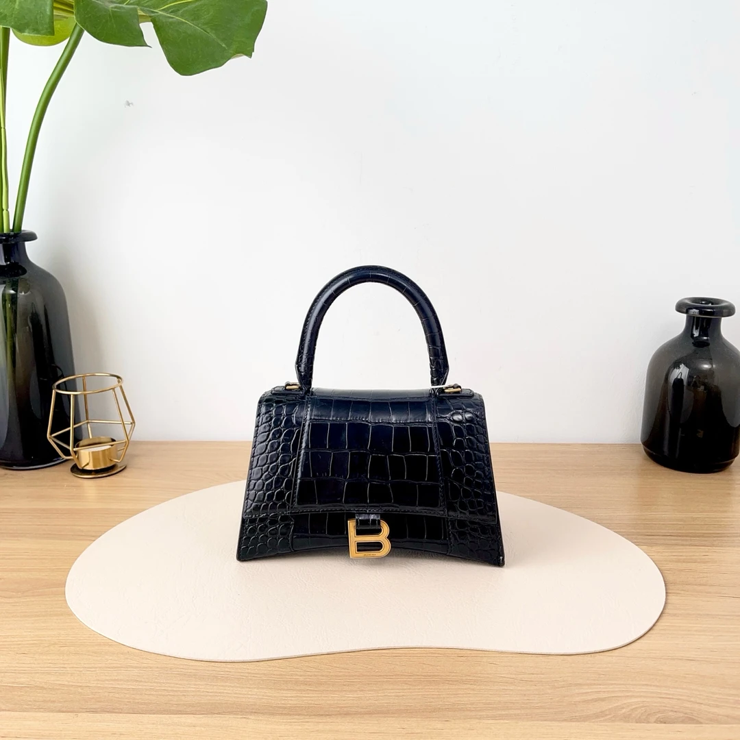 95新 Balenciaga/巴黎世家 S码沙漏/单肩包/7855