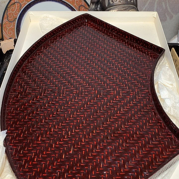 瓷片没办法不给她吃早餐呀