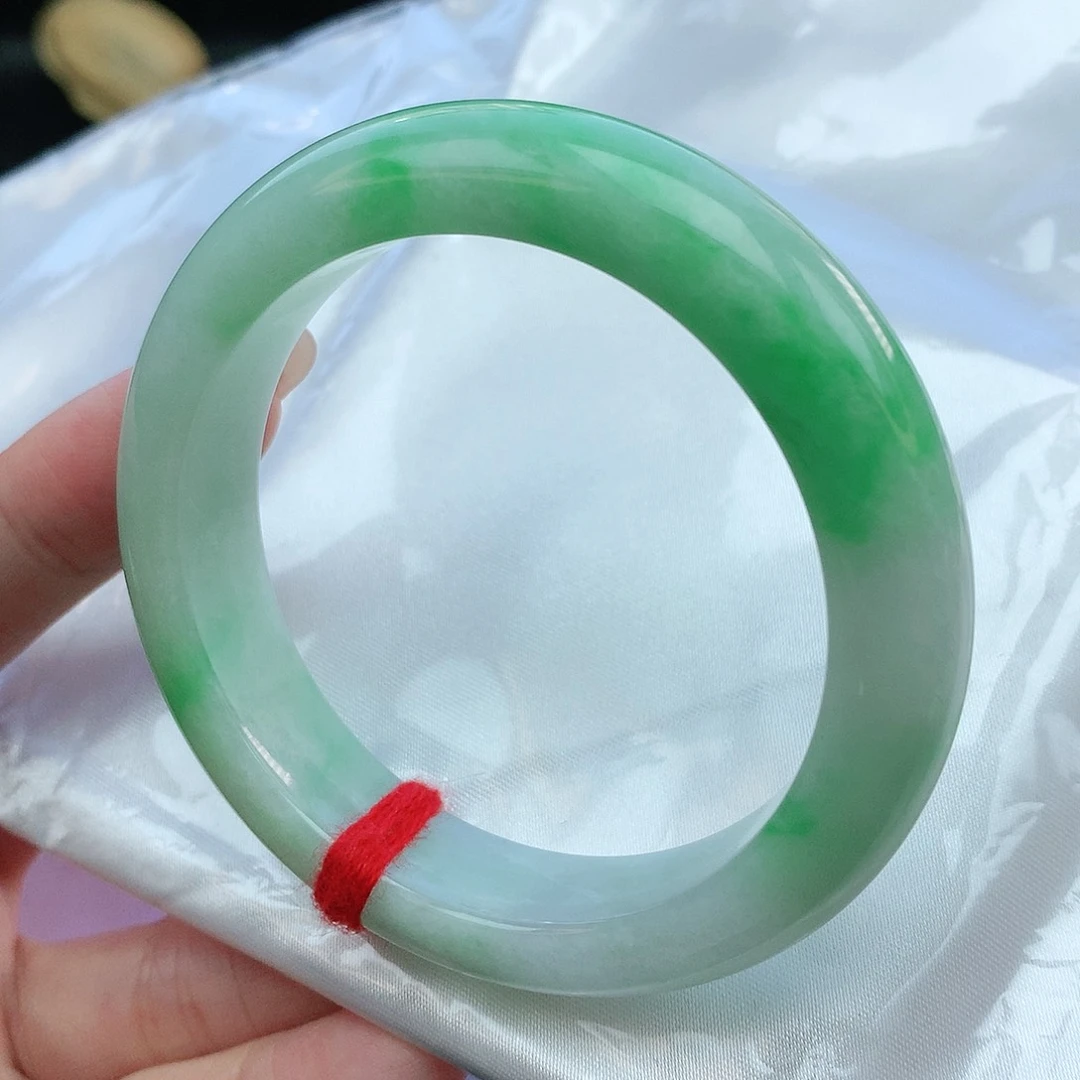 翡翠手镯未镶嵌55圈口881885