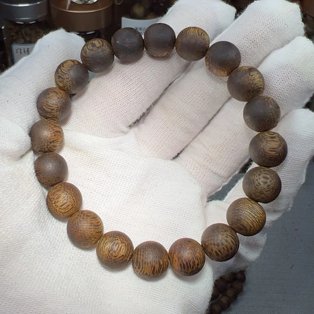 手串沉香乌身老料1.0mm/11g单圈