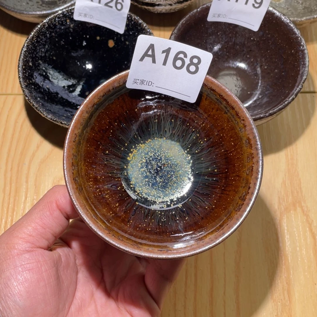 茶盏美好的一年从吃瓜
