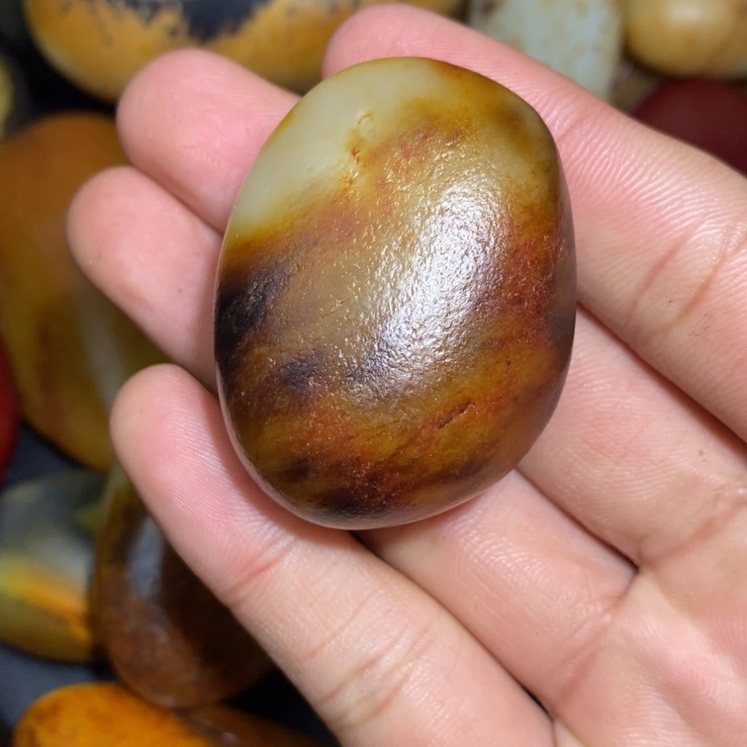 和田玉未镶嵌珠宝奇石