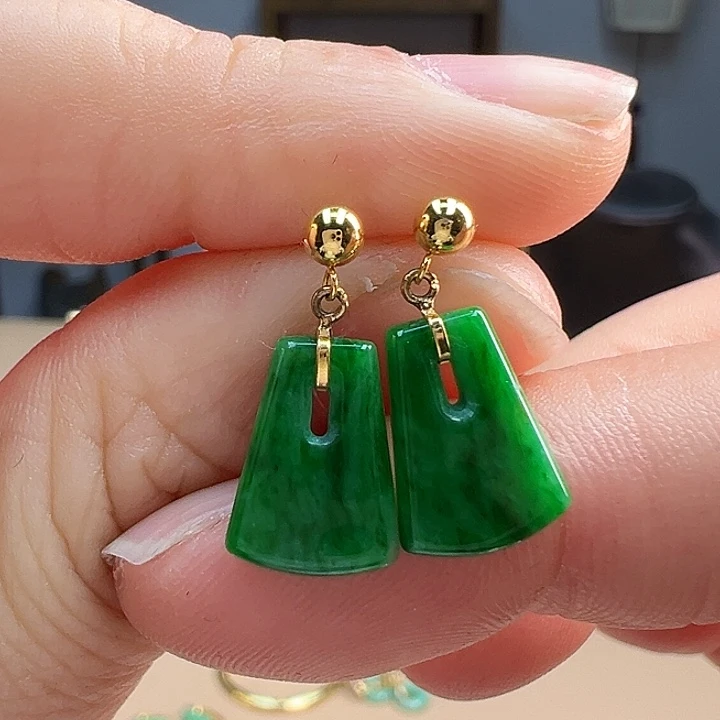 翡翠耳饰18K金镶嵌耳饰