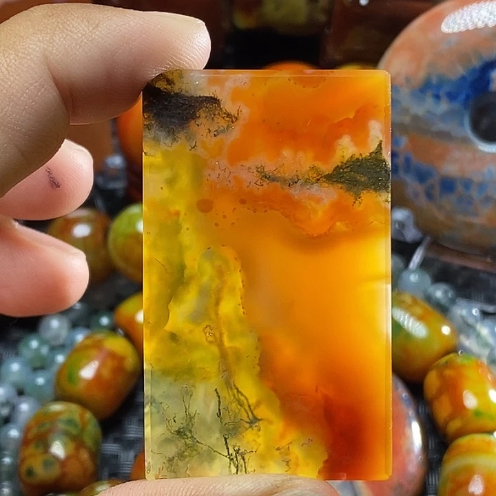 一***生玛瑙/玉髓未镶嵌颈饰