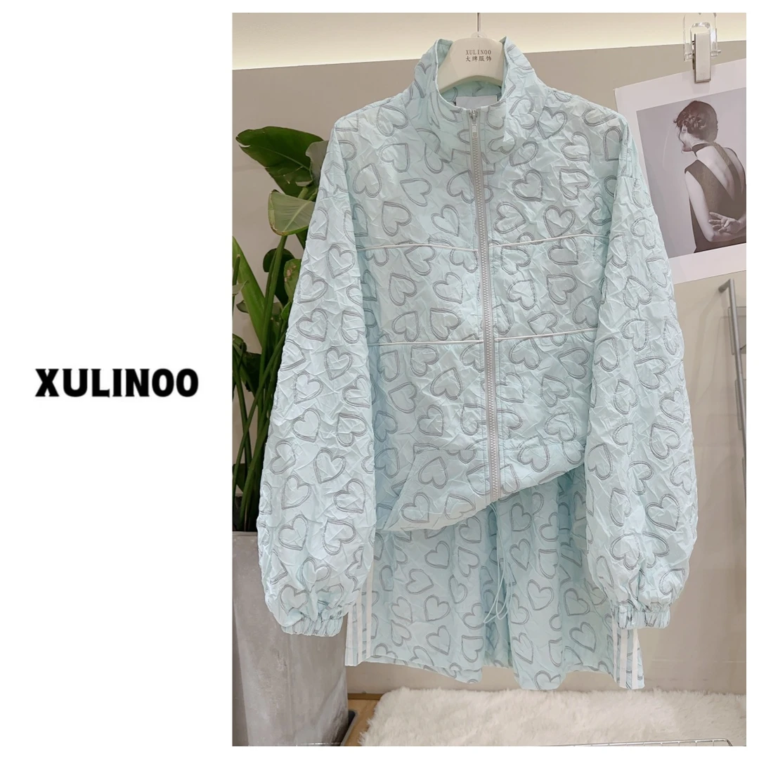 春夏时尚休闲浅青爱心刺绣满印防晒外套短裤套装 LL40303-1855