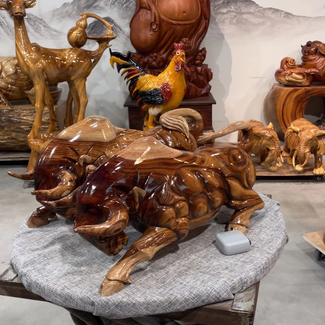 香樟木张*琼香樟木手工雕刻一对牛
