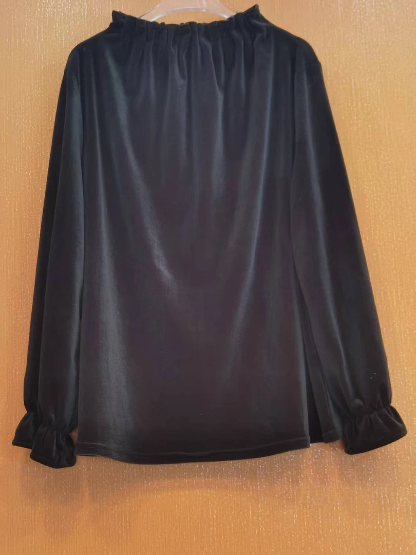 7-142木耳边女款长袖上衣