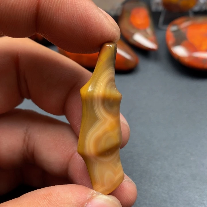 玛瑙/玉髓颈饰未镶嵌k*i
