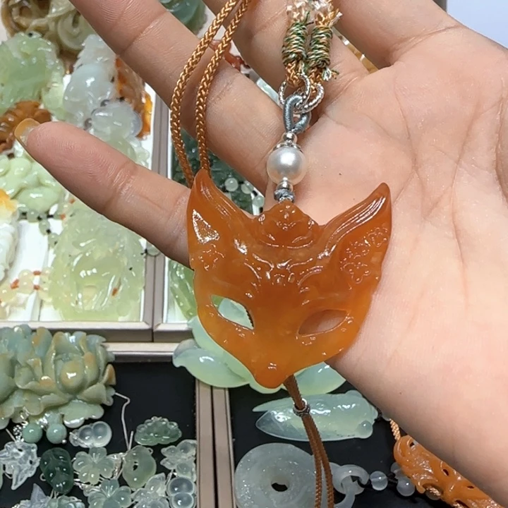 蛇纹石玉未镶嵌吊坠