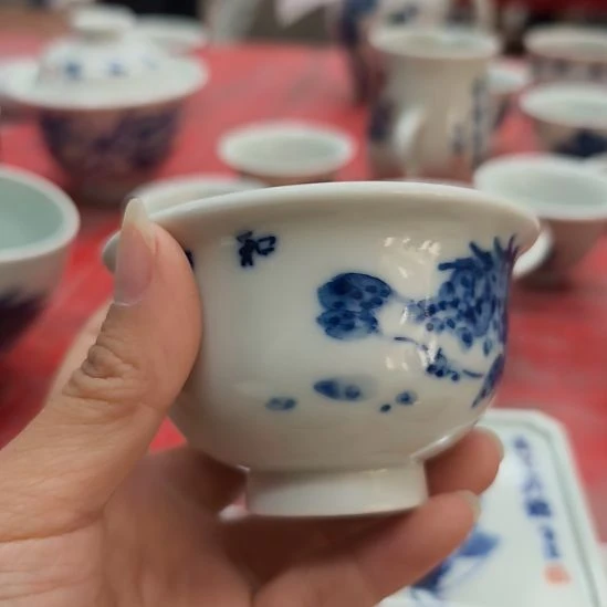 蠢***人柴窑烧制主人杯一个微瑕