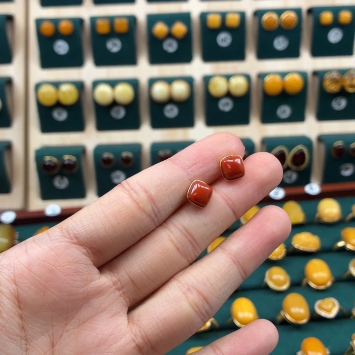 琥珀银S925镶嵌耳饰