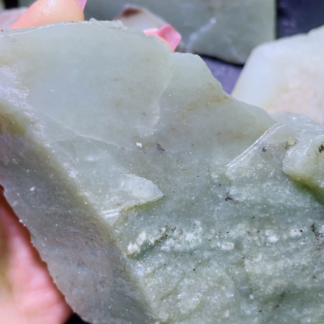 和田玉未镶嵌珠宝半成品