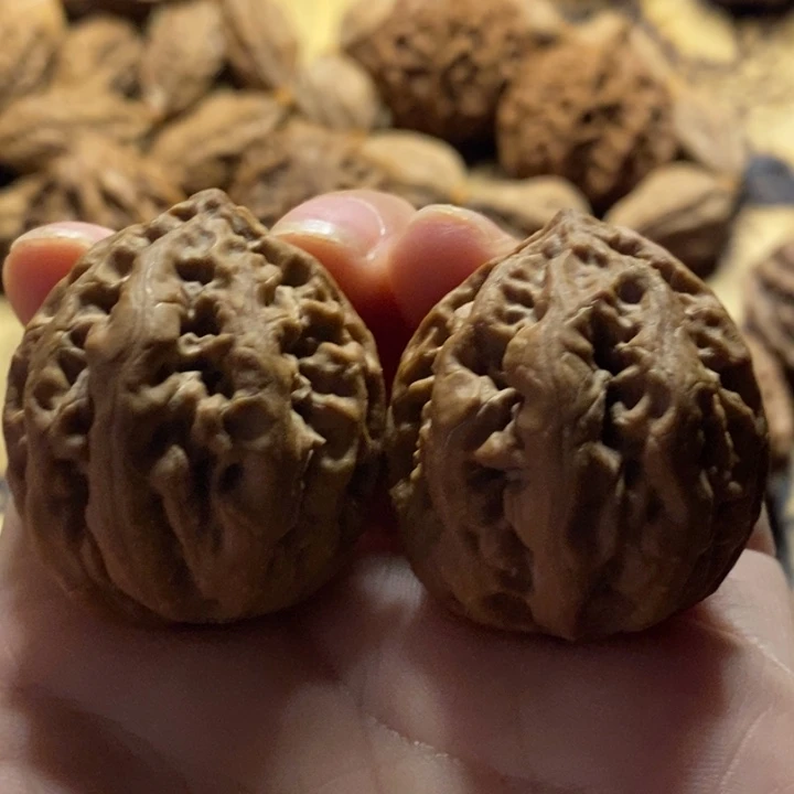 吊坠文玩核桃手捻一对