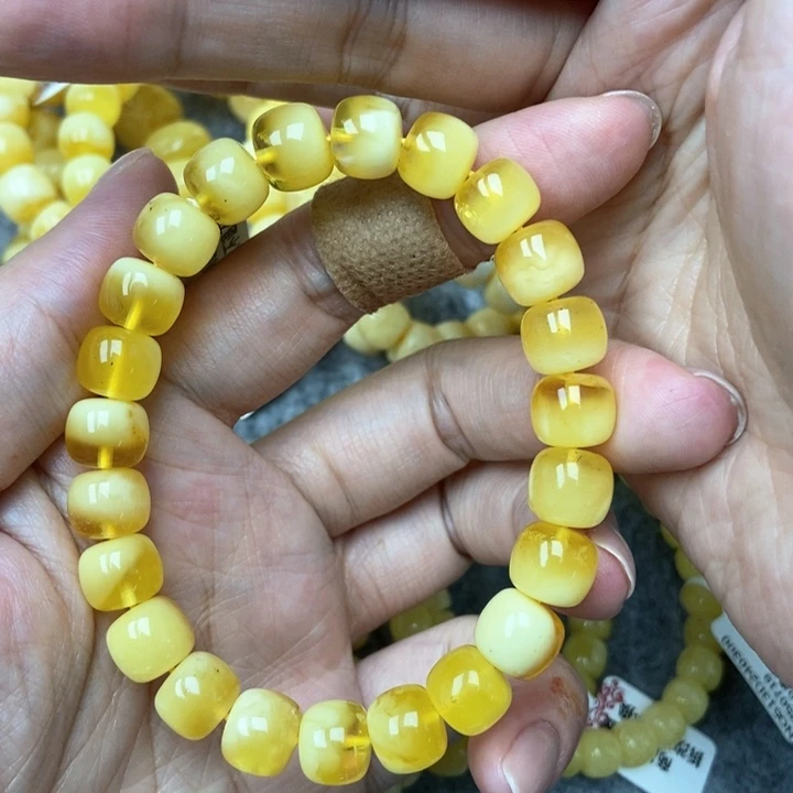 琥珀未镶嵌珠宝奇石19