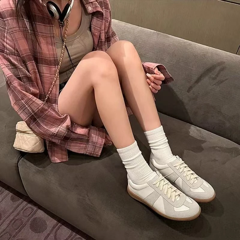 德训鞋情侣春夏真皮2025新款白色经典款韩版百搭复古银色休闲鞋女