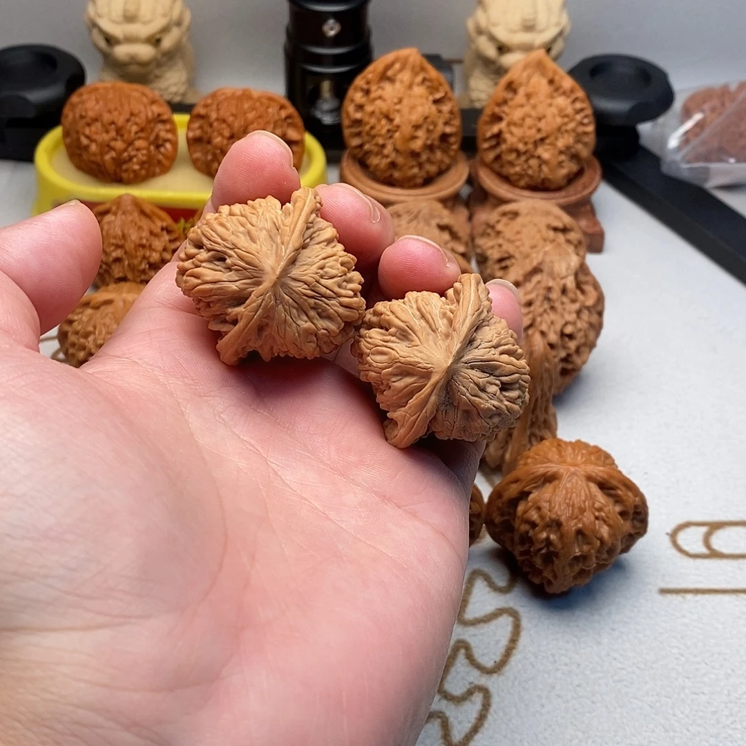 文玩核桃把件全品四座楼