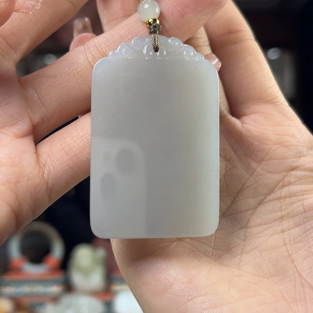 和田玉颈饰未镶嵌佩佩