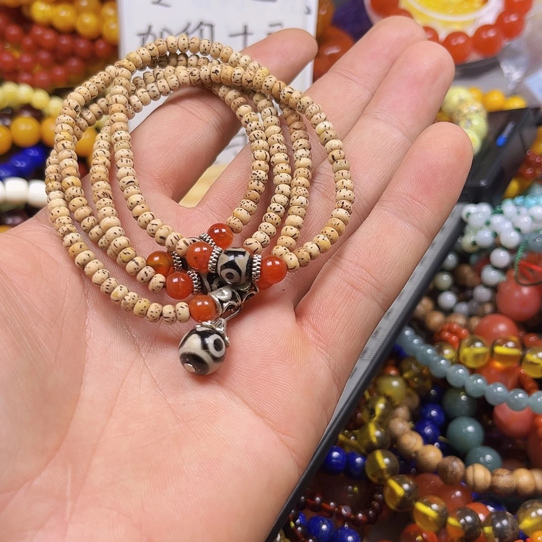 北***。玛瑙/玉髓未镶嵌颈饰54345