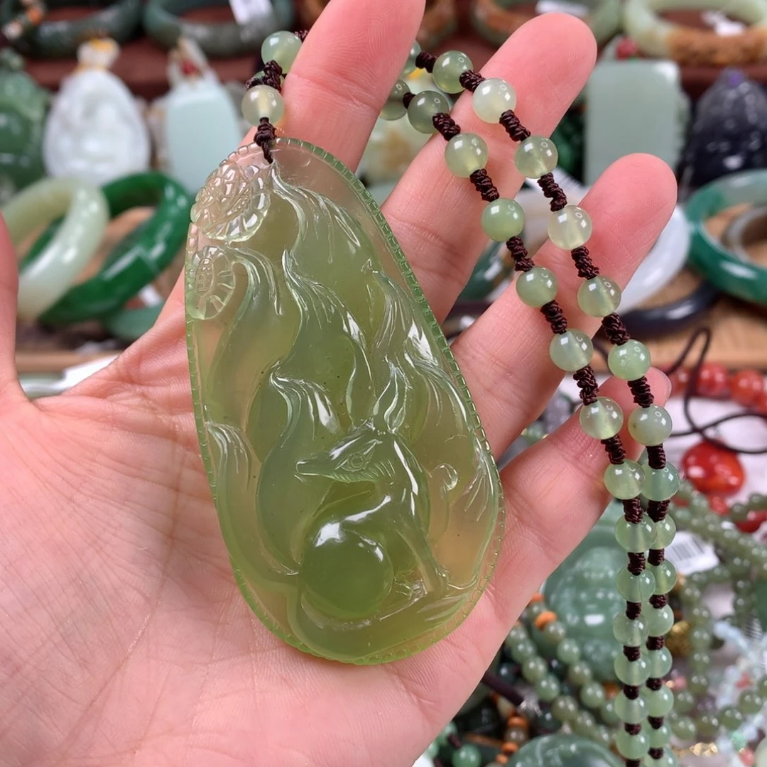 岫玉颈饰未镶嵌岫玉吊坠